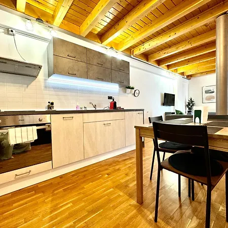 דירה Little Loft